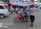 Personel-Pos-Pasar-Sigap-Atur-Arus-di-Kawasan-Pasar-Inpres