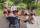 Humanis-di-Tengah-Masyarakat,-Bhabinkamtibmas-Nawokote-Aktif-Sambang-Warga