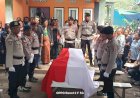 Jejak-Pengabdian-Tak-Pernah-Usai,-Suasana-Haru-dan-Penuh-Penghormatan-Menyelimuti-Pemakaman-Almarhum-Ipda-(Purn.)-I-Wayan-Kurnayasa