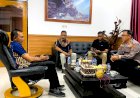 Di-Hari-Pertama-Menjabat-sebagai-Kapolres-Flores-Timur,-AKBP-Gede-Putra-Yase-Sowan-ke-Bupati