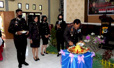 Terbatas,-Acara-Syukuran-Hari-Bhayangkara-1-Juli-2020
