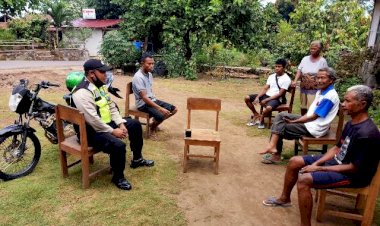 Wujudkan-Keamanan,-Bhabinkamtibmas-Bripka-Semarno-Sambang-Warga-Binaan