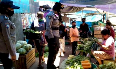 Rutin,-Satgas-Aman-Nusa-II-Laksanakan-Patroli-dan-Himbauan-Kepada-Masyarakat-Tentang-Protocol-Kesehatan