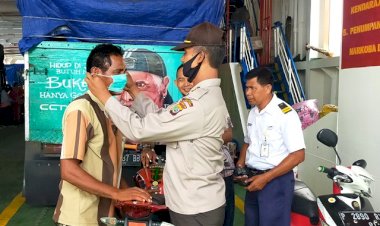 Satgas-Operasi-Aman-Nusa-II-Polres-Flotim-Sasar-Tempat-Rawan-Keramaian