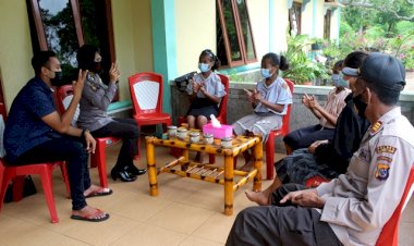 Peduli-Difabel,-Polres-Flotim-Laksanakan-Peraktik-Bahasa-Isyarat