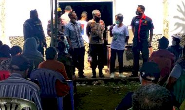 Buka-Untuk-Umum,-Polres-Flotim-Dirikan-Gerai-Vaksin-Polri-Presisi-di-Kec.-Witihama