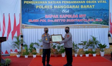 Headline-Kapolda-NTT-Resmi-Kukuhkan-Pembentukan-Satuan-Pamobvit-Polres-Manggarai-Barat