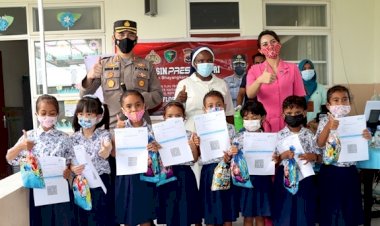 Kembali-Vaksin-Anak-Usia-6--11,-Polres-Flotim-Hari-Ini-Sasar-Dua-SD