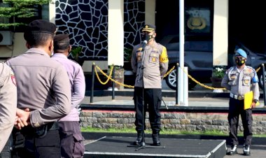 Apel-Pagi,-Kapolres-Flotim-Tekankan-Ini-Kepada-Personelnya