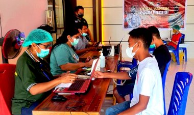 Hari-Ini-Polres-Flotim-Kembali-Buka-Gerai-Vaksin-di-Dua-Lokasi-Beda-Kecamatan