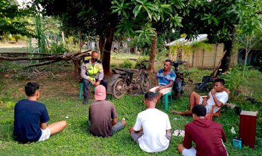 Sambang-dan-Komunikasi,-Bhabin-:-Mari-Kita-Wujudkan-Situasi-Aman-Kondusif