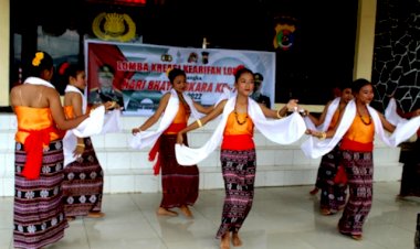 Meriahkan-Hari-Bhayangkara-Ke-76,-Polres-Flotim-Gelar-Lomba-Kreasi-Keraifan-Lokal