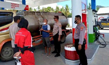 Polres-Flotim-Lakukan-Monitoring-SPBU-Pasca-Kenaikan-Harga-BBM