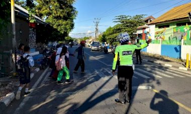 Sat-Lantas-laksanakan-Giat-Rutin-Sekaligus-Sosialisasi-UU-No-22-Tahun-2009
