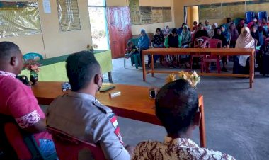 Cegah-Salah-Sasaran,-Bhabinkamtibmas-Pantau-dan-Monitor-BLT-Didesa