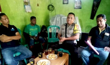 Melalui-Kearifan-Lokal,-Bhabinkamtibmas-AIPDA-Zukri-Selesaikan-Masalah