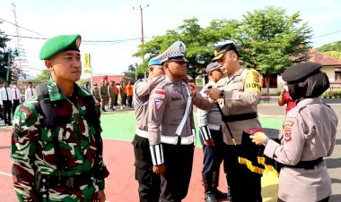 Siap-Amankan-Natal-dan-Tahun-Baru,-Polres-Flotim-Gelar-Pasukan