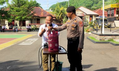 Personil-Polres-Flotim-Ikuti-Sosialiasi-Penggunaan-Tabung-Gas-LPG