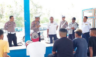 Aksi-Mogok-Para-Sopir-Angkot-Larantuka-Jurusan-Barat,-Kasat-Lantas-Imbau-Agar-Kembali-Beraktivitas