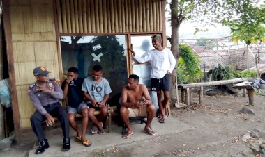 Giat-Sambang-Dan-Komunikasi-Bhabinkamtibmas-Himbau-Kamtibmas-Bersama-Pemuda-Desa-Oringbele