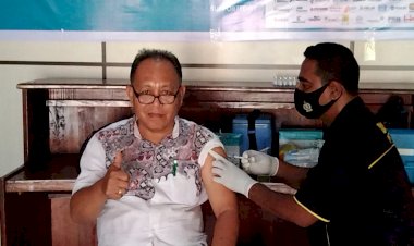 Vaksinasi-Covid-19-Dalam-Rangka-Hari-Bhayangkara-ke-77-Tahun-2023-di-Polres-Flotim