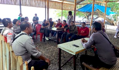 Jumat-Curhat-Polres-Flotim:-Masyarakat-Sarotari-Timur-Sampaikan-Apresiasi-dan-Keluhannya