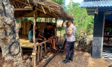 Terkait-TPPO,-Bhabinkamtibmas-Bripka-Ojan-sambangi-Desa-Wulublolong