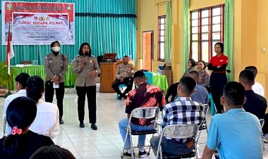 Curhat-Bersama-Polwan:-Pemuda-dan-Pemudi-Larantuka-Bersama-Polwan-Bahas-Isu-Aktual-dalam-Hari-Jadi-Polwan-RI-ke-75