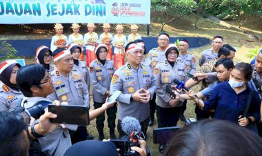 Peringati-HUT-RI-ke-78-dan-Sambut-Hari-Jadi-ke-75-Polwan-RI,-Polri-Targetkan-Akan-Tanam-1-Juta-Pohon-di-Indonesia
