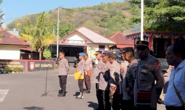 Arahan-Kapolres-Flotim-Pada-Apel-Rutin-Mingguan