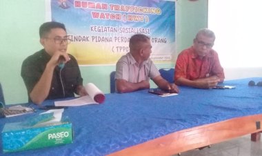 Kasat-Reskrim-Polres-Flores-Timur-Melakukan-Sosialisasi-Tindak-Pidana-Perdagangan-Orang-(TPPO)-Di-Desa-Serinuho