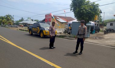 Ciptakan-Rasa-Aman,-Satuan-Samapta-Polres-Flotim-Laksanakan-Patroli-Kota-Larantuka-dan-sekitarnya