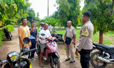 Bhabinkamtibmas-Himbau-Warga-Untuk-Turut-Serta-Menjaga-Stabilitas-Keamanan-Menjelang-Pemilu-2024