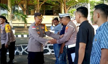 Pentingnya-mengambil-keputusan,-Arahan-Kapolres-Flotim-ke-anggotanya-saat-jam-Pimpinan