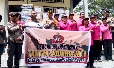 Bansos-Untuk-Korban-Erupsi-Gunung-Lewotobi-Laki-Laki:-Batalyon-Tantya-Sudhirajati-Alumni-Akpol-2003-Memberikan-Bantuan