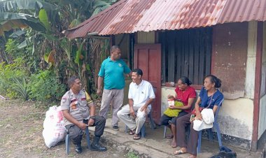 Lakukan-Sambang-Dialogis,-Bhabinkamtibmas-Ajak-Warganya-Berperan-Aktif-Untuk-Ciptakan-Situasi-Kondusif-Di-Desa-Binaanya