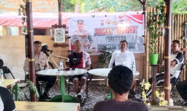 Jumat-Curhat-Bersama--Kapolres-Flotim-Akbp-I-Nyoman-Putra-Sandita.