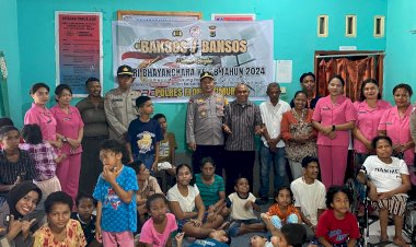 Bhakti-sosial-Polres-Flotim-bagikan-Bansos-di-Panti-Asuhan-Adimister-Kab.-Flotim.