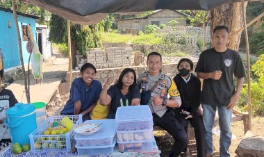 Tingkatkan-Patroli-Dialogis,-Bhabinkamtibmas-Himbau-Warganya-Agar-Tetap-Menjaga-Kerukunan-Antar-Warga