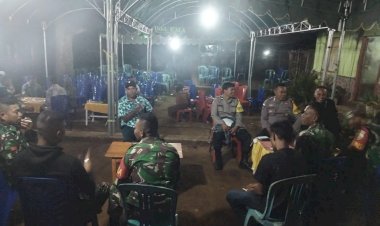 Jamin-keamanan-Giat-Pesta-di-Masyarakat,-Bhabin-dan-Babinsa-Kec.-ilemandiri-Lakukan-Pengamanan.