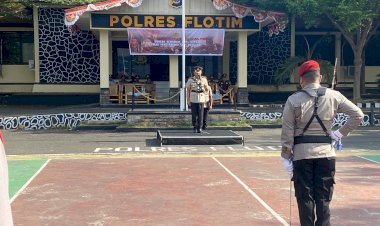 Upacara-Peringatan-Hari-Juang-Polri-Tahun-2024-Tingkat-Polres-Flores-Timur.