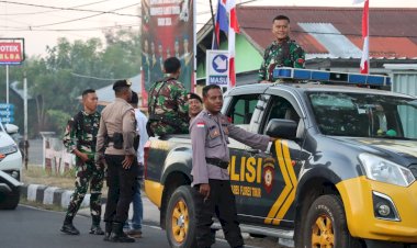 Sinegritas-TNI-POLRI-Laksanakan-Patroli-Cipta--Kondisi-Jelang-Pilkada-Flotim-2024