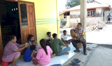 Keakraban-Bhabinkamtibmas-Desa-Liwo-Sambangi-Warga-Ciptakan-Raya-Aman-Dan-Nyaman.