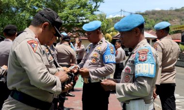 Polres-Flotim-Sambut-dan-Terima-Kedatangan-Tim-Supervisi-Bidang-Propam-Polda-NTT.
