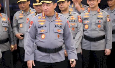 Kapolri-Pimpin-Kenaikan-Pangkat-4-Pati-Pamen-Polri