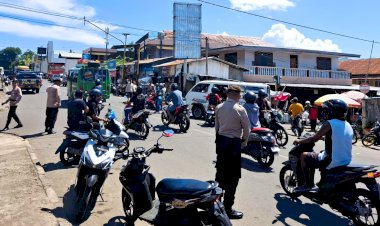 Jaga-Situasi-Kondusif,-Sat-Samapta-Polres-Flotim-Lakukan-Patroli-Kota-Larantuka