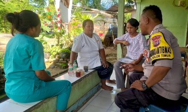 Sambangi-Bidan-Desa,-Bhabinkamtibmas-:-Tolong-Edukasi-Masyarakat-Terkait--Pentingnya-Pola-Hidup-Sehat