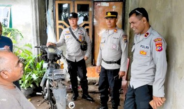 Himbauan-Sat-Binmas-Polres-Flores-Timur-kepada-Masyarakat-Pesisir-Pantai-Dusun-Delang