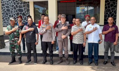 Polres-Flotim-Gelar-Baksos-Presisi-Bersama-Mahasiswa-Sambut-Ramadhan-1446-H