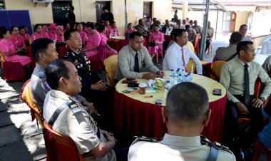 Syukuran-dan-Ramah-tamah-Sertijab-Kasat-Samapta,-Kapolsek-Wulanggitang,-Titehena-dan-Solor-Timur-serta-Kasat-Narkoba-di-Mapolres-Flotim